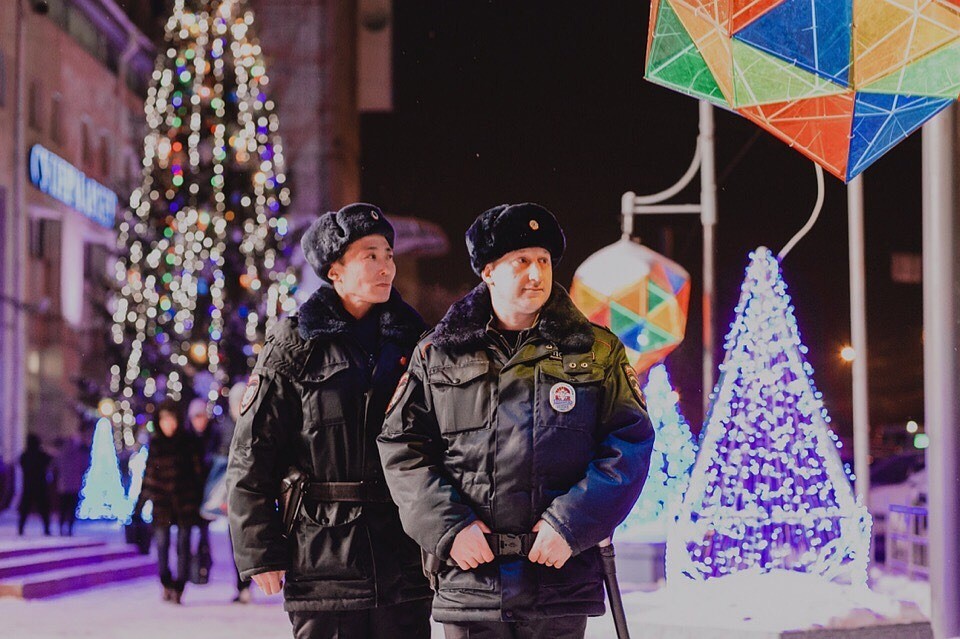 Омичка украла у начальника деньги, чтобы отпраздновать Новый год