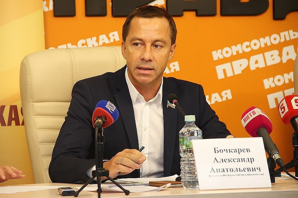 Бочкарев и его сообщник обвиняются в мошенничестве на пять миллионов рублей
