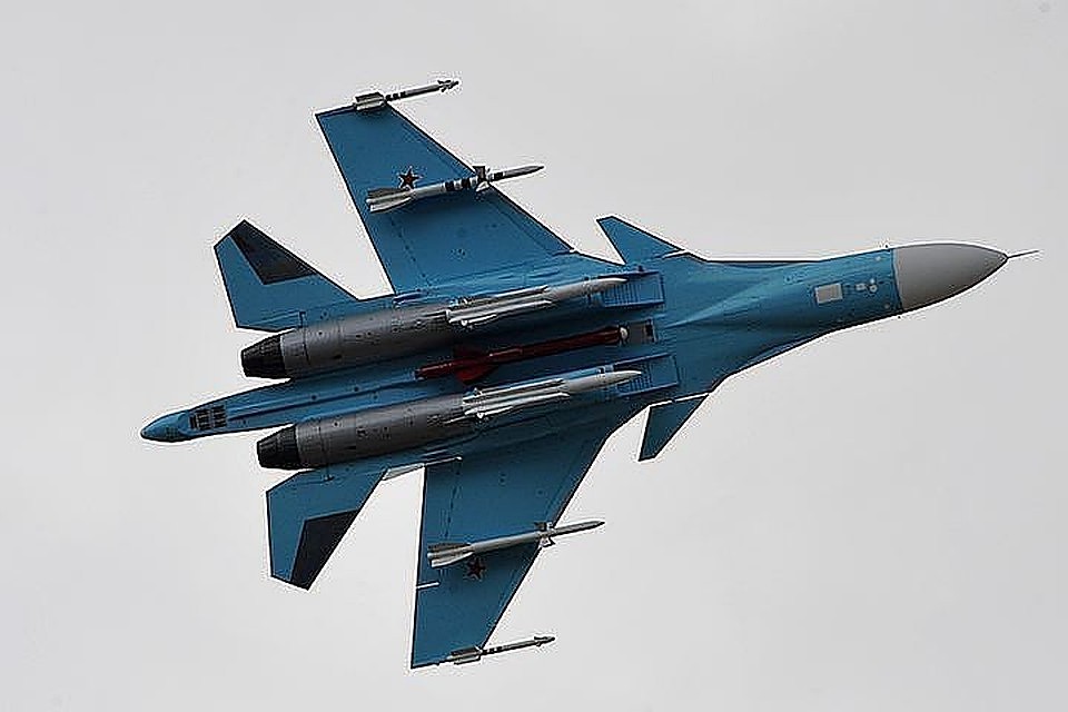 Ранее в пятницу два Су-34 столкнулись в небе над Дальним Востоком