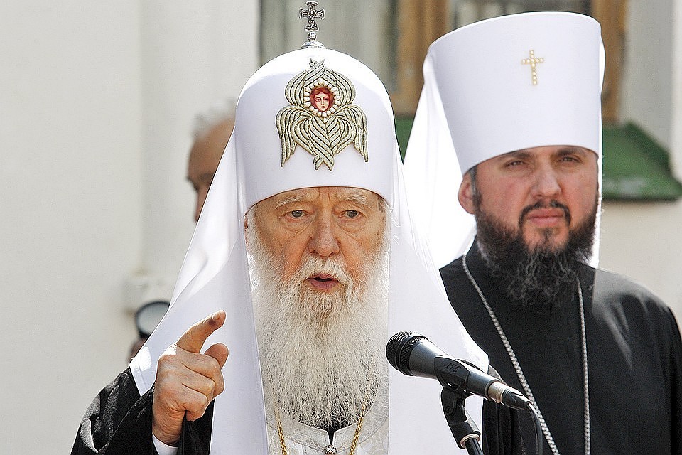 Филарет уже объявил, что намерен добиваться для Киева патриаршего престола, а сам уже начал себя таковым именовать в очередной раз