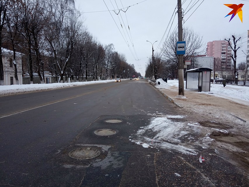 Остановка «улица Комарова» пока пустует