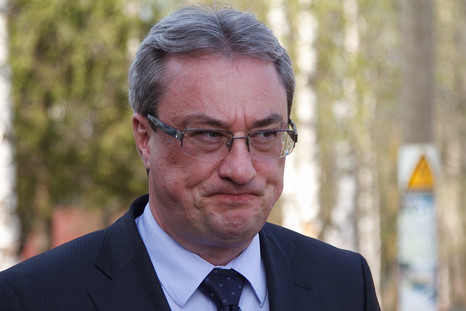 Допрошенный в суде Гайзер не подтвердил и не опроверг то, что разговор на аудиозаписи действительно имел место быть