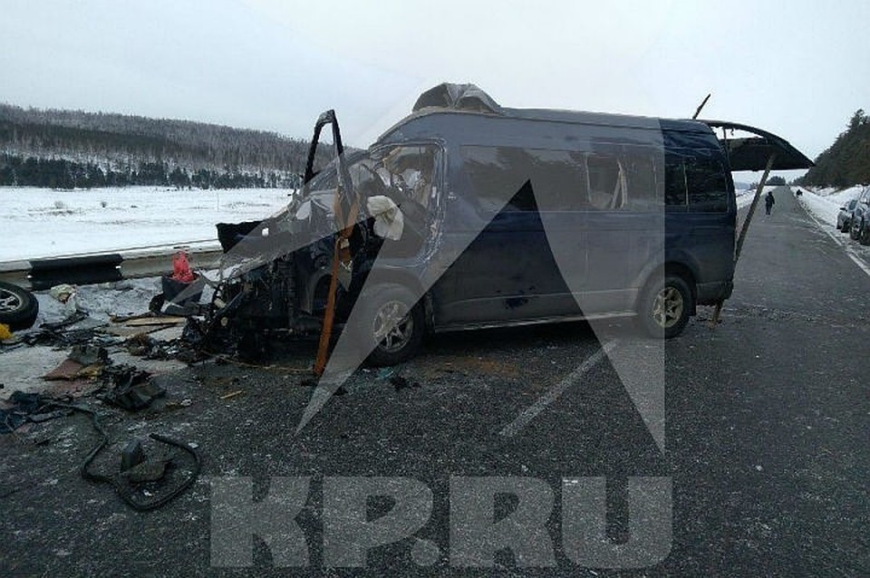 Следственный комитет проверит обстоятельства аварии маршрутки Оса-Иркутск и КамАЗа в Иркутской области.