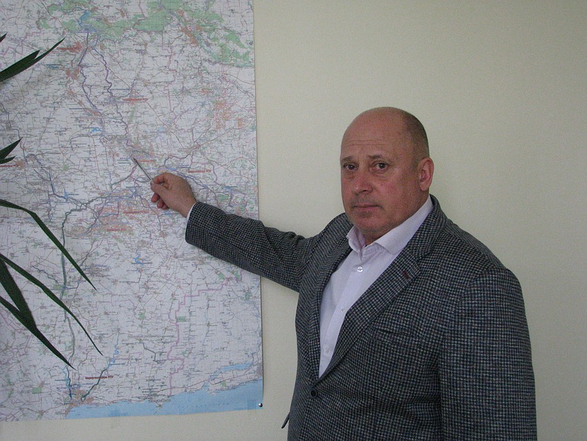 Виталий Федорович показал как по каналу «Северный Донец – Донбасс» вода попадает в Республику