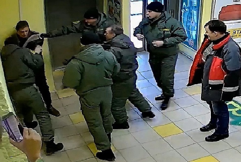 Фото: скрин с видео камер наблюдения