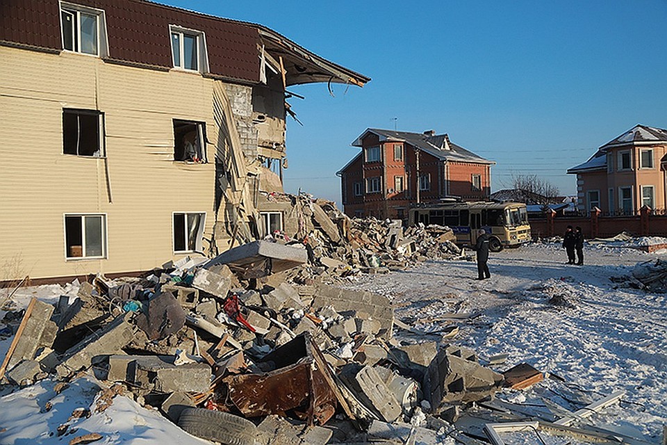 Если бы постройку снесли вовремя, можно было бы избежать беды.