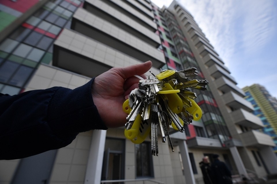 Цены на квартиры в новостройках снизились в 10-ти областях РФ