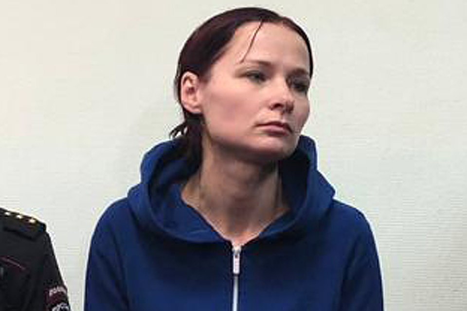 33-летняя Надежда, мать мальчика, задержана, но вину свою так и не признала.
