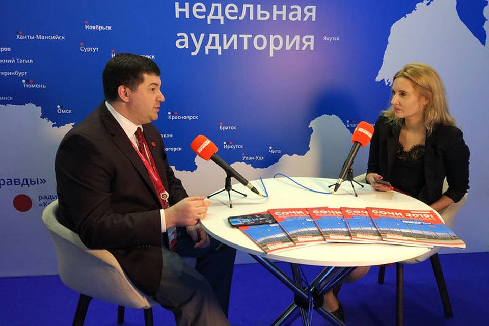 Гостем «Открытой студии» КП на Российском инвестиционном форуме стал генеральный директор Союза «Молодые профессионалы (Ворлдскиллс Россия)» Роберт Уразов.