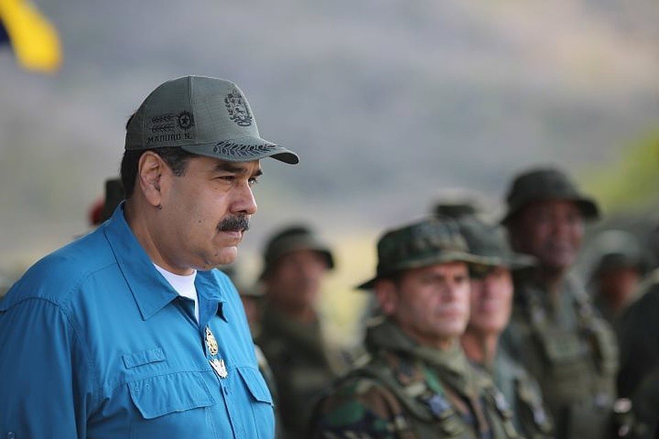 Мадуро заявил о закрытии границы Венесуэлы с Бразилией