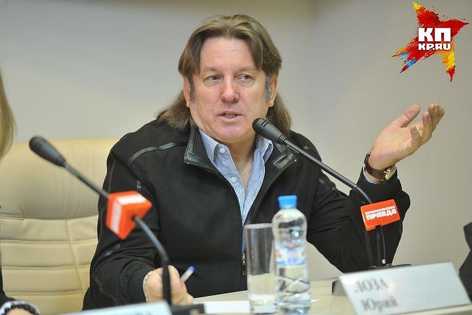 Автор и исполнитель песен Юрий Лоза