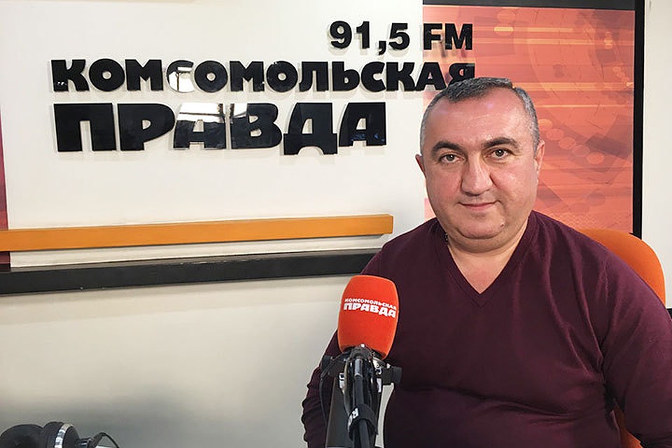 В эфире радиостанции «Комсомольская правда» директор стоматологической клиники «Сальвия» Сос Григорян