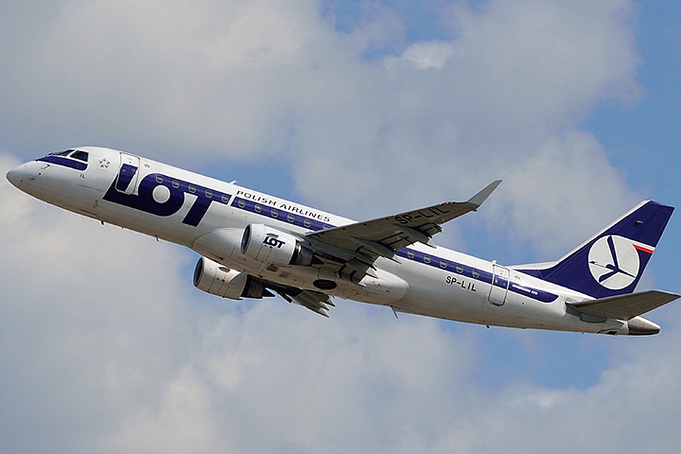 Речь о польском самолете Embraer 175