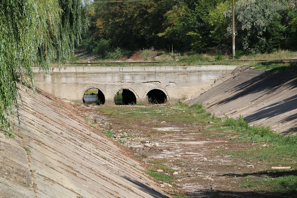 Воду будут перебрасывать из Белогорского и Тайганского водохранилищ