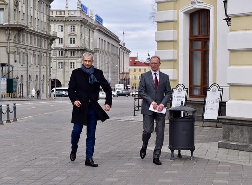 Латушко без работы был всего полтора месяца. Фото: Фейсбук театра