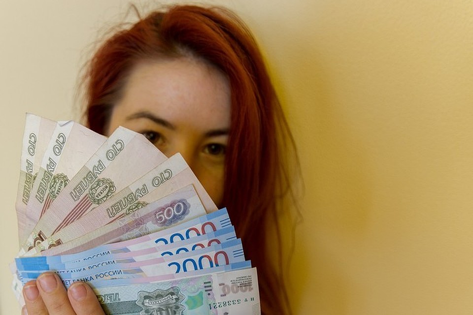 Клиенты «Росокомснаббанка» начнут получать выплаты до 21 марта