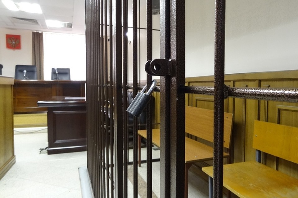 Жителю Лабытнанги, освободившемуся по УДО, дали срок за оскорбление полицейского