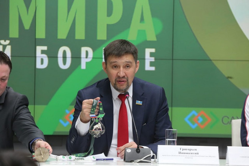 Дизайн медалей создала Диана Баишева, изготовлением занялась московская фирма "Артстоун".