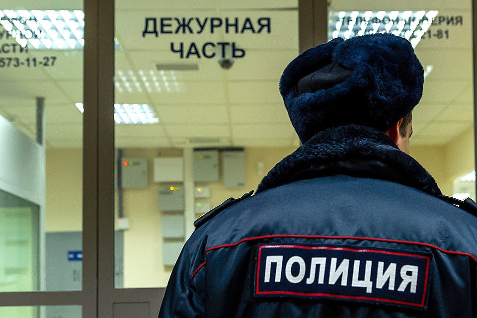 Из коттеджа чиновницы МИД преступники успели вынести только наручные часы.