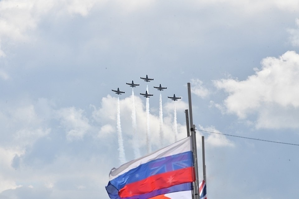 «Ростех» опроверг информацию об отмене авиасалона МАКС в 2019 году