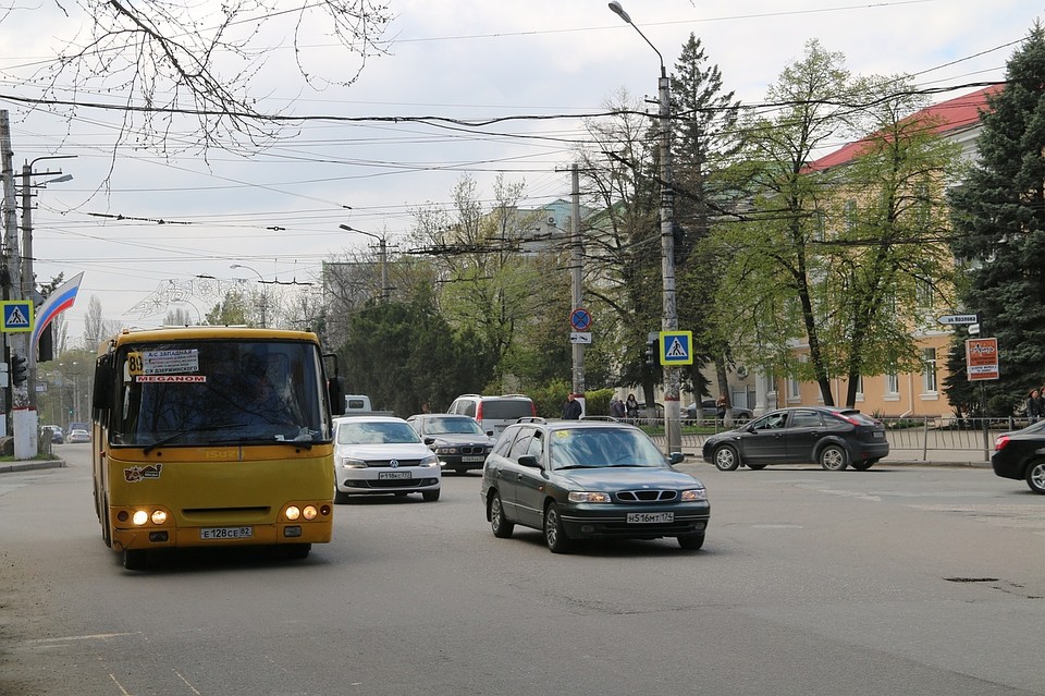 При этом для перевозчиков заранее продумали объездные пути