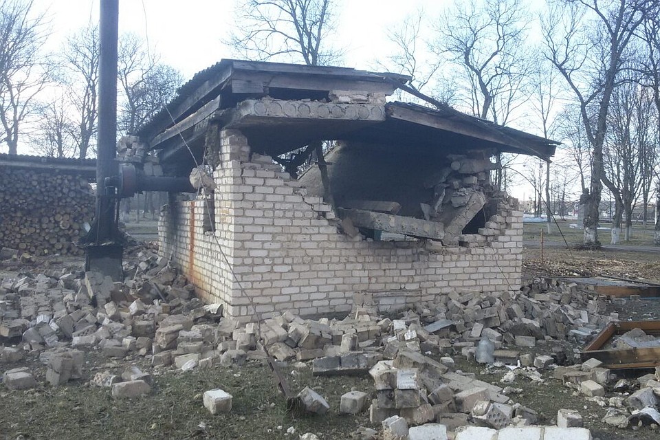 Котельная ДК в Солигорском районе обрушилась из-за взрыва котла. Фото: МЧС