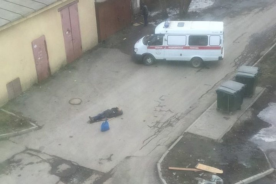 С утра местные жители обнаружили тело мужчины. Фото: novokuznetsk.ru
