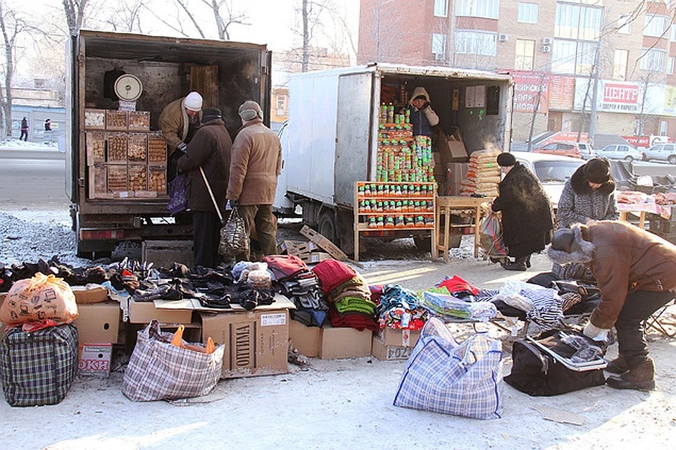 Рынок на улице Доватора - "атавизм" из 90х годов.
