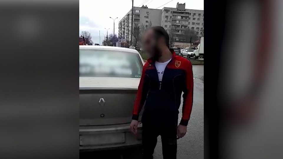 Нарушителя уже арестовали на пять суток.