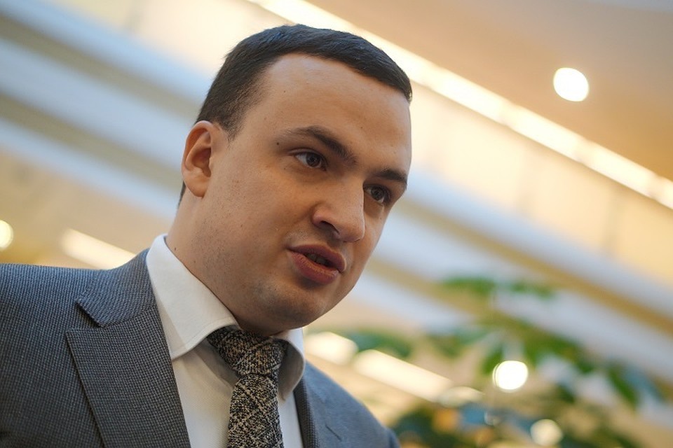 Дмитрий Ионин раскроет подробности работы в Госдуме