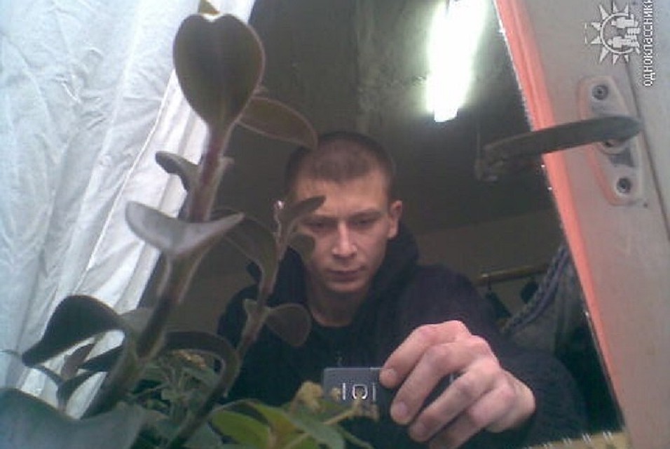 Руслан Бакиев скептически относится к суду и на процессе ведет себя шумно