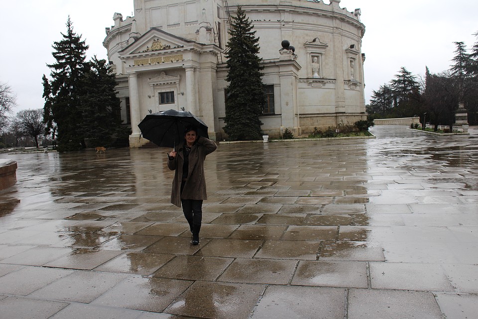 В Севастополе дождь, туман и тепло до +14°.