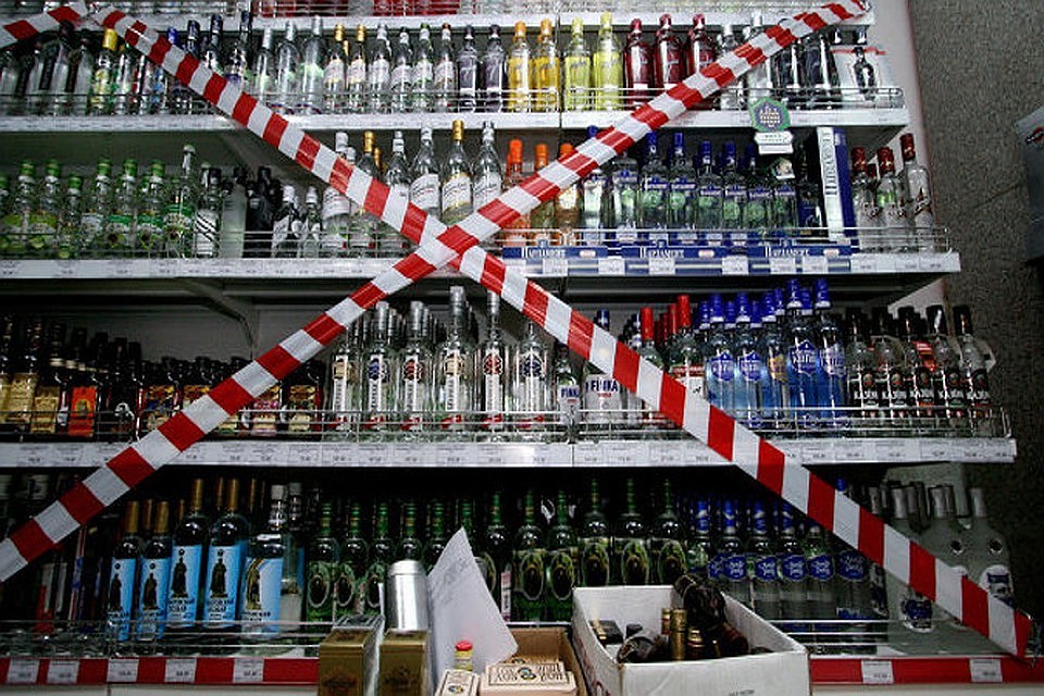 Продавщицы хотели купить стража порядка за 30 тысяч рублей