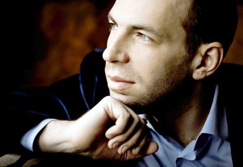 Андрей Коробейников