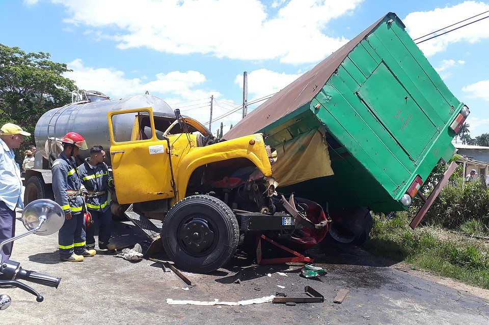 В ДТП с грузовиками на Кубе пострадали более 30 человек. Фото: facebook.com/guerrillero.cu