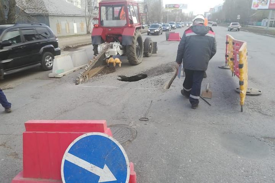 В Уфе на улице Комсомольской провалился грунт