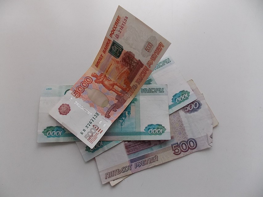 Почтальон присвоила чужие деньги