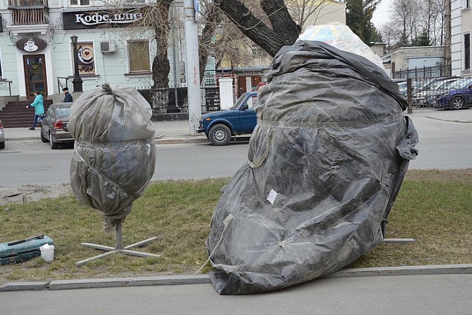 Пасхальная "выставка" открывается в центре Барнаула