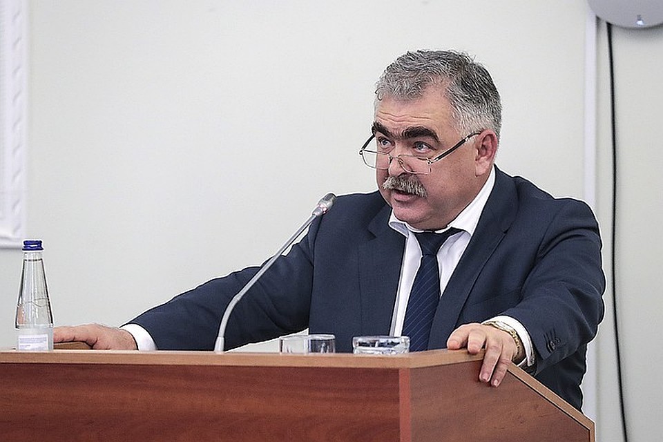 Владимир Сакеллариус действительно считается одним из лучших профессионалов в сфере ЖКХ.