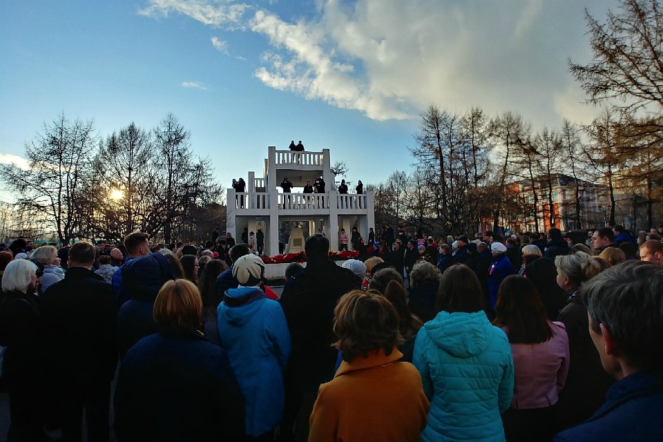 Возгорание самолета произошло после жесткой посадки.