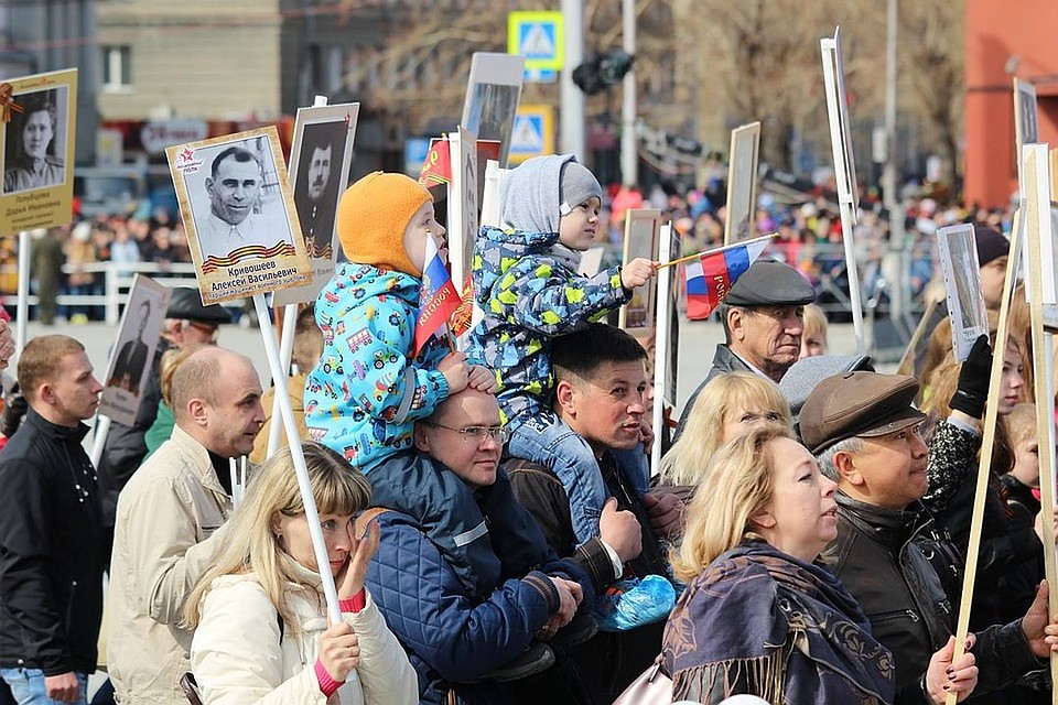 «Бессмертный полк» традиционно объединяет тысячи сибиряков.