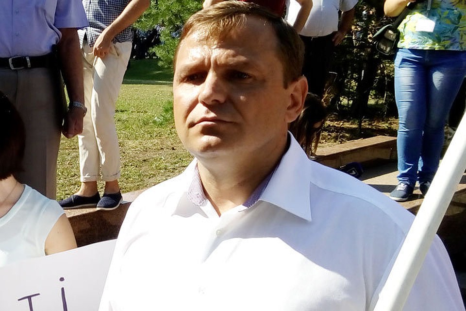 Андрей Нэстасе