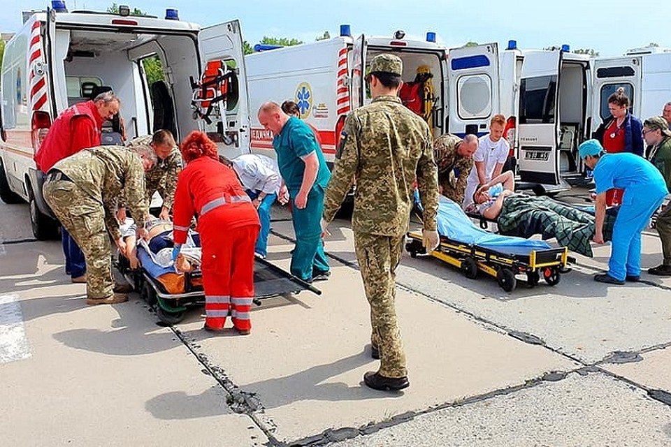 Первое сообщение о прибытии борта с раненными появилось на странице волонтера в 10 утра. Фото: facebook.com/profile.php?id=100001648984976