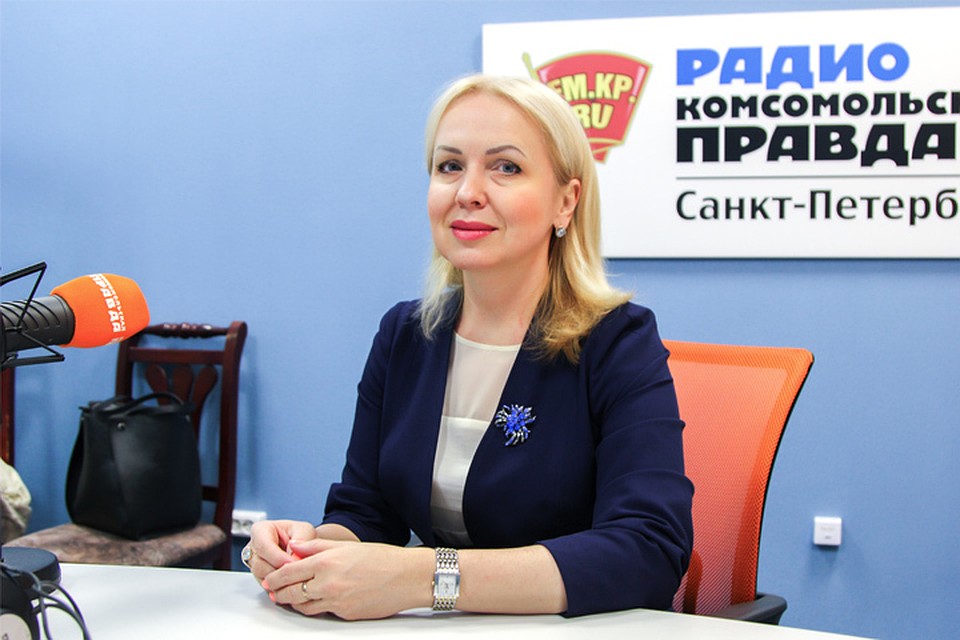 Наш эксперт, Надежда Смоленцева, в студии радио «Комсомольская правда».