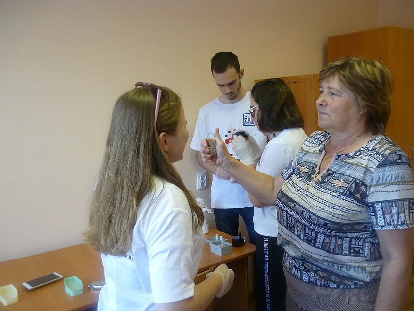 Многие из волонтеров хотят работать после окончания университета именно в сельских больницах