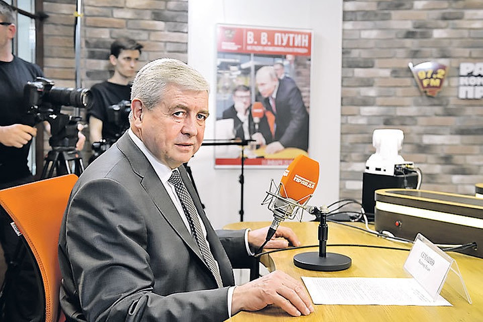 Владимир Семашко в эфире Радио «Комсомольская правда» (97,2 FM) пригласил всех болельщиков в Минск - там будет интересно.