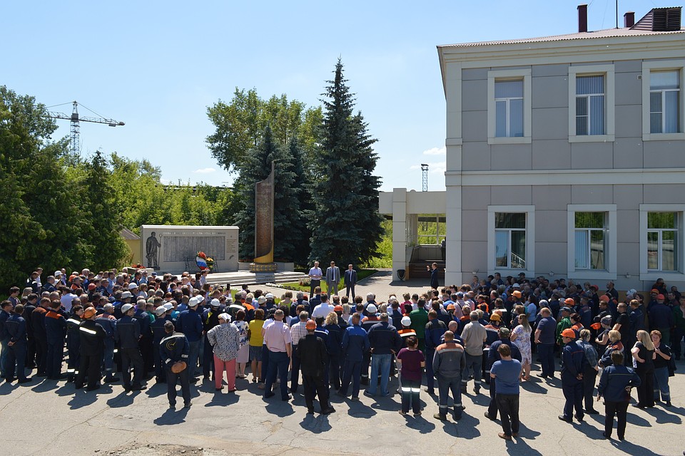 Работники "Свободного Сокола" в Липецке вышли на митинг