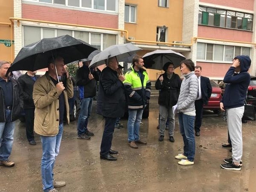 Выездное совещание по вопросам благоустройства дворовых территорий