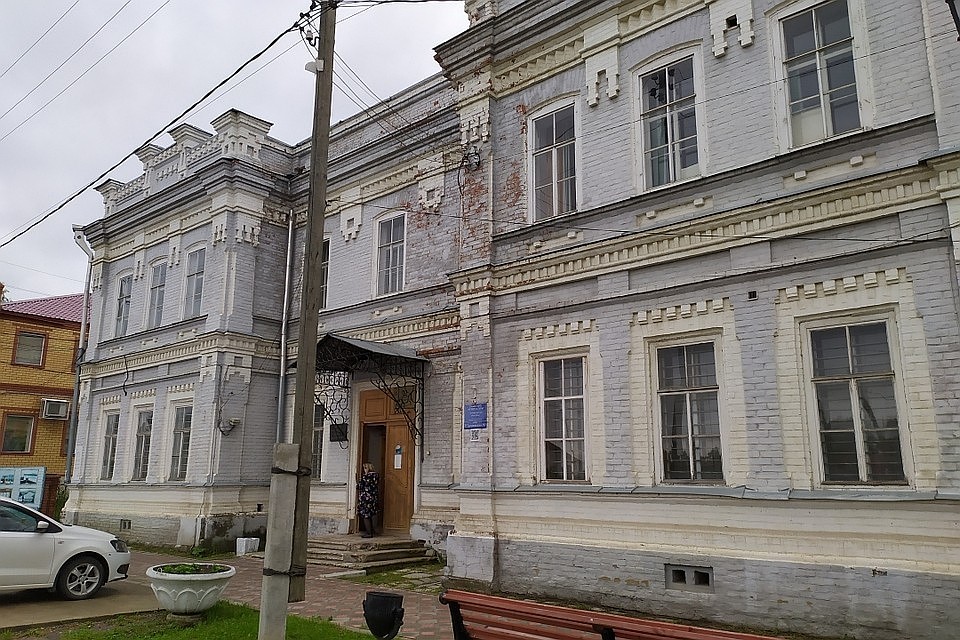 Здания музея нуждаются в реставрации.