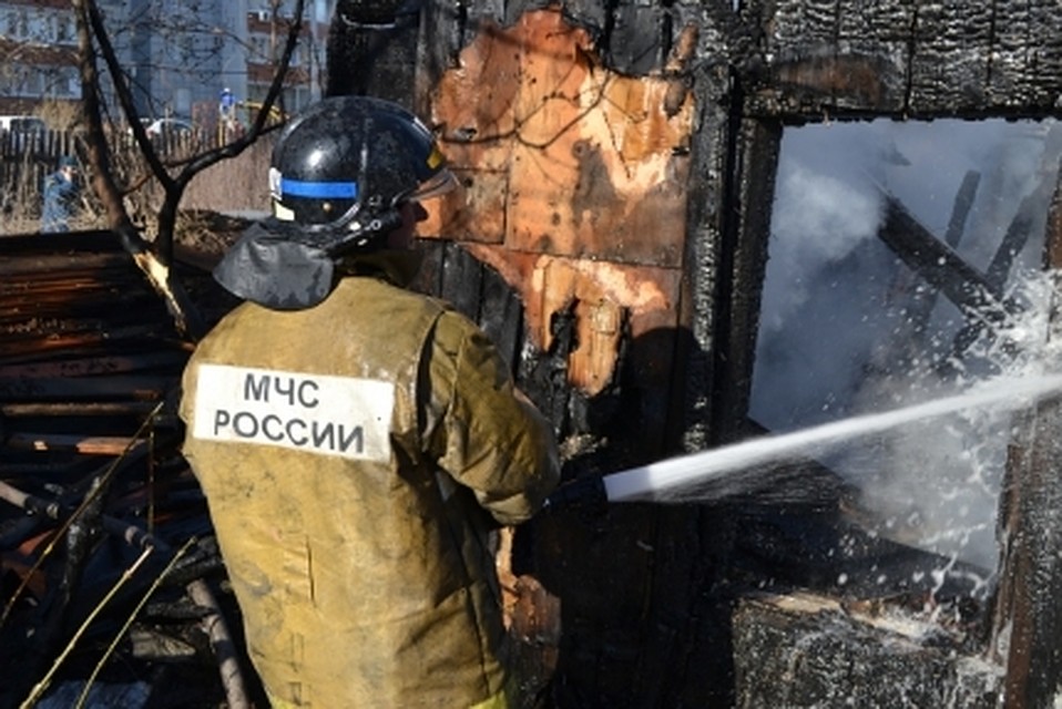 Пожаров в Тюменской области стало больше почти в два раза. Фото - пресс-служба Главного управления МЧС по Тюменской области.
